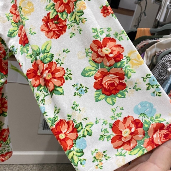 The Pioneer Woman Red Floral Long Sleeve Top XXXL. Ptp is 26. - Picture 4 of 5